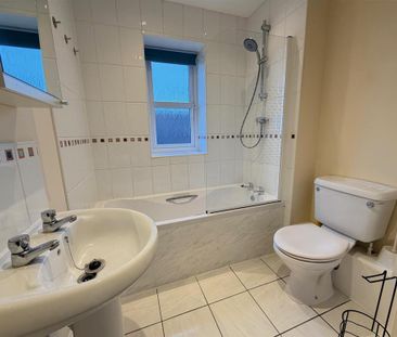 2 bedroom apartment to rent - Photo 6