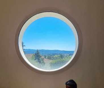 Location Maison Aix-en-Provence 6 Pièces 206 m² - Photo 2