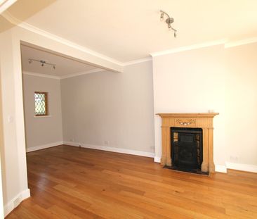 4 Bed Terraced House, Brackley Rd, W4 - Photo 3
