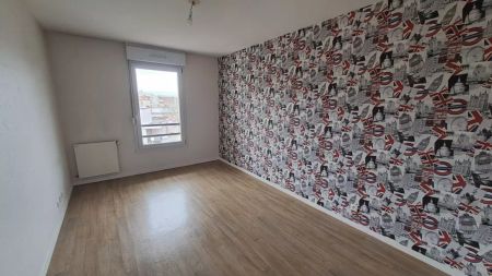 Location appartement T4 100.89m² à Reims (51100) - Photo 3
