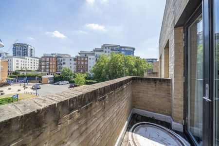 Room in a Shared Flat, Gower Court, NW9 - Photo 5