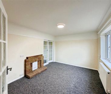 3 bedroom end of terrace house to rent - Photo 1