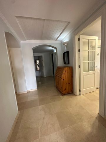 Piso de alquiler en Sotogrande Costa - Photo 3