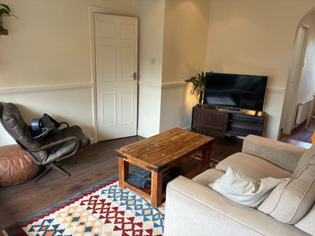 Lyttelton Court Hampstead Garden Suburb N2 - Photo 3