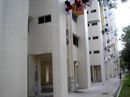 Blk 332 Hougang Avenue 5 (Hougang), HDB 4 Rooms - For Rent - Photo 2