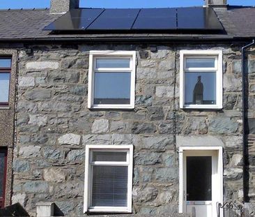 2 bedroom terraced house to rent - Photo 1