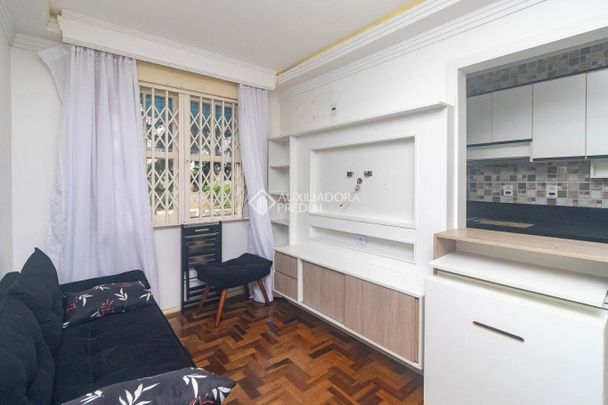 Apartamento com 3 quartos e 68m² para alugar em Santana, Porto Alegre. - Photo 1