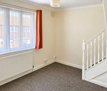 1 bedroom terraced to rent Northbrook Close, Portsmouth, PO1 - Photo 3