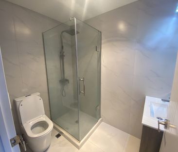 Discover comfort and style at 2/20 Metcalfe Rd, Ranui. - Photo 5
