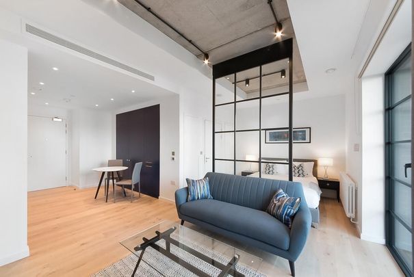 Studio to rent - Photo 1