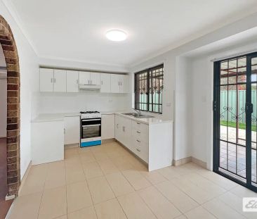 “Beautifully Renovated Home in the heart of Mount Druitt” - Photo 3