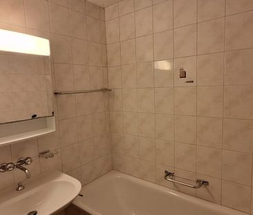 Charmant studio au 4ème étage avec ascenseur à Delémont - Photo 5