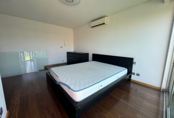 Apartamento T1 Duplex Edifício Mirador - Aveiro.