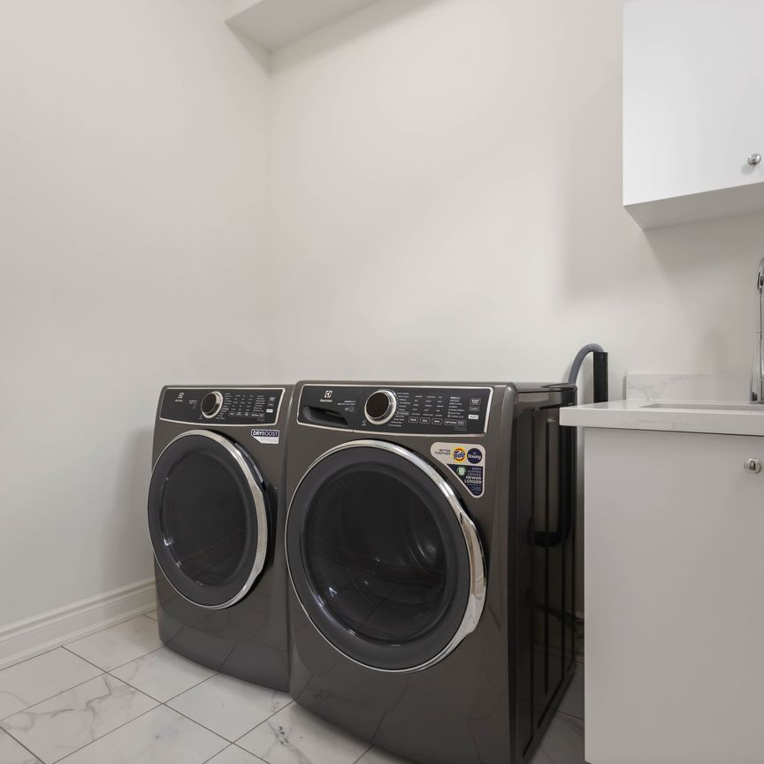 For Lease - 2118 Cayenne Street, Oshawa, Ontario - Photo 1