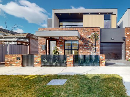 2B Latrobe Street, Moonee Ponds - Photo 2