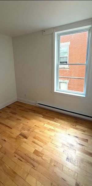 Appartement Rénové 2 Chambre à Louer - Photo 1