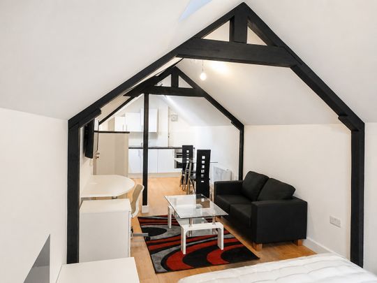 Studio Flat, East Bond Street, LE1 - Photo 1