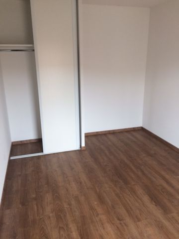 Location Appartement 2 pièces 41m² BEGLES 33130 - Photo 2