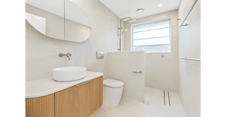 LUXE COASTAL HAVEN WITH DESIGNER FINISHES & RESORT-STYLE AMENITIES! - Photo 5