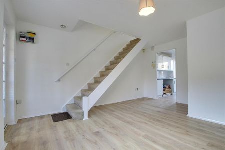 1 bedroom terraced house to rent - Photo 3
