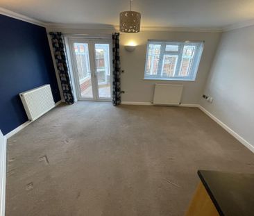 2 bedroom bungalow to rent - Photo 2