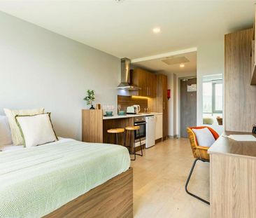 Studio to rent - Photo 2