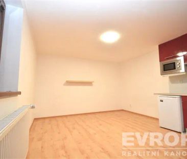 Pronájem 1+kk, Praha 4 – Braník, ul. Na Vinohradu - Photo 4
