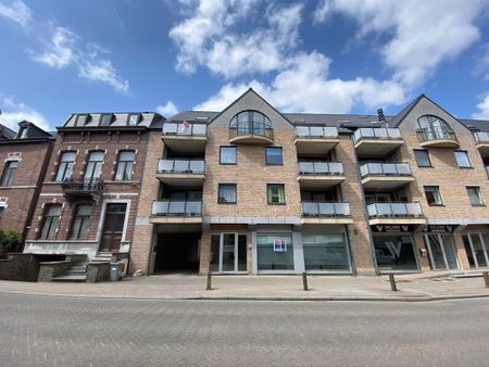 Ruim appartement met 3 slaapkamers nabij centrum Bilzen - Foto 2