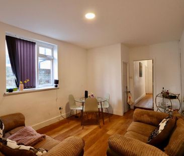 6 bedroom house share to rent - Photo 1