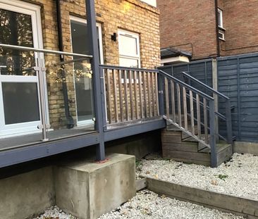 2 Bed Flat, Parchmore Road, CR7 - Photo 2