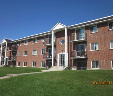 Beau 3 1/2 à Louer à St Jérôme - Photo 1