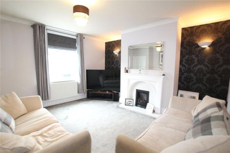 3 bedroom terraced house to rent - Photo 3