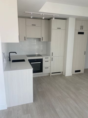 For Lease - 1 Quarrington Lane Unit# 2612, Toronto, Ontario - Photo 2