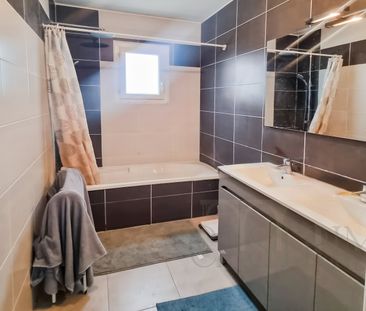 Location Maison 4 pièces 96m² CASTRIES 34160 - Photo 5