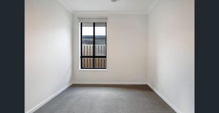 FINNENGAN HEIGHTS - 3 BEDROOM - Photo 2