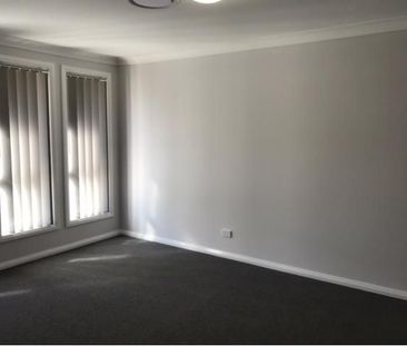 Brand New Mansion! - Photo 5