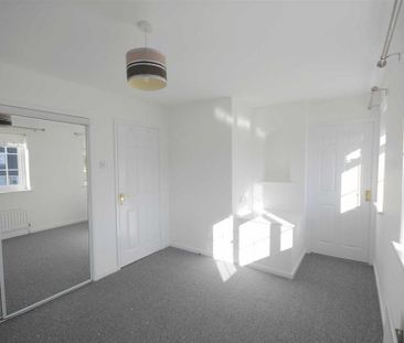 3 bedroom detached house to rent - Photo 6