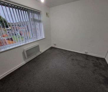 2 bedroom maisonette to rent - Photo 6