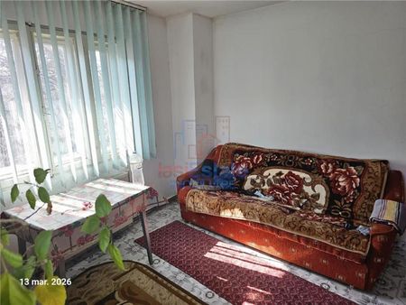 Podul de piatra Kaufland apartament cu 3 camere la casa - Photo 3