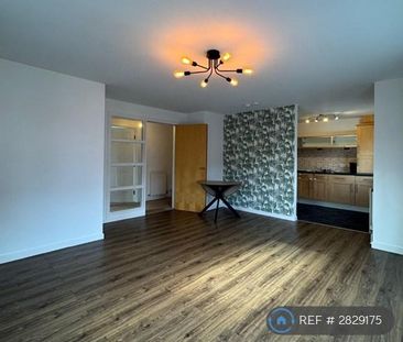 2 bedroom flat to rent - Photo 1