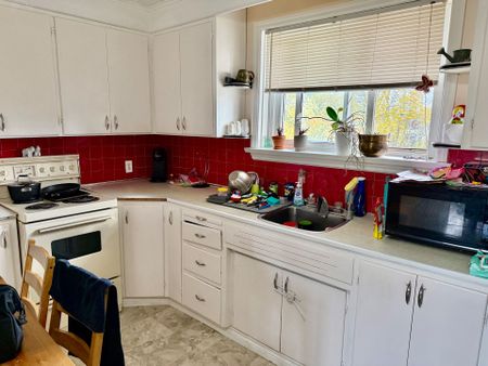 For Lease - 9 Riverview Boulevard Unit# 1, St. Catharines, Ontario - Photo 2