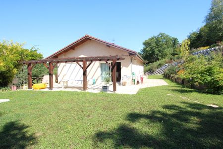 Location Maison 4 pièces 138m² JARRIE 38560 - Photo 4