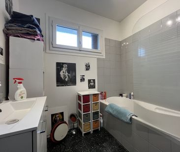 Location Maison 4 pièces 102m² AUBIERE 63170 - Photo 3