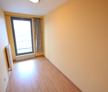 RUIM (119m²) & VERZORGD 3-slaapkamer appartement met TERRAS - Photo 4