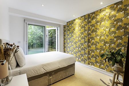 3 bedroom flat to rent - Photo 5