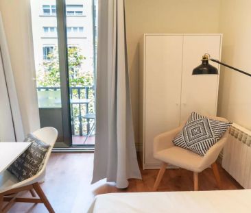 Room in a shared 7-bedroom apartment for rent in La Dreta de l'Eixample - Foto 3
