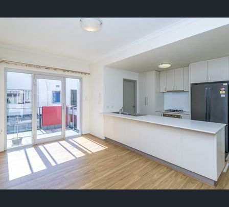 12/32 Fielder Street, East Perth, WA 6004 - Photo 1