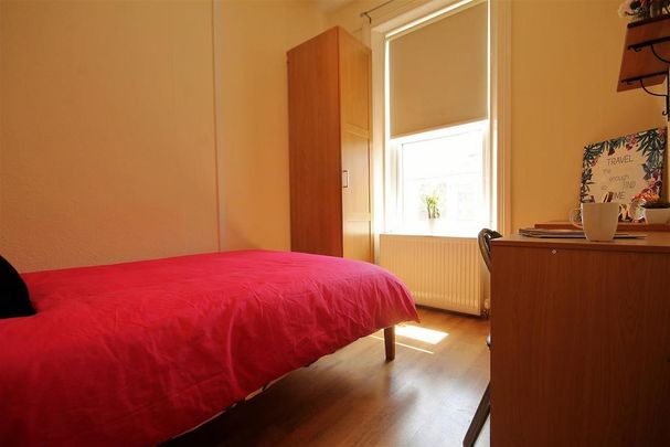 3 bedroom apartment to rent - Photo 1