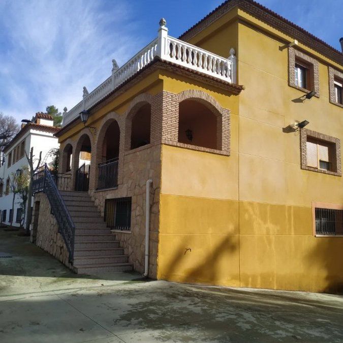 Alquiler Chalet en Afueras de Jaén - Antigua Crtra. Granada, Jaén - Photo 1