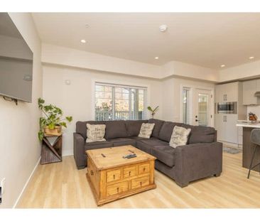 2305 Clarke Street, Port Moody (Unfurnished) - Photo 2